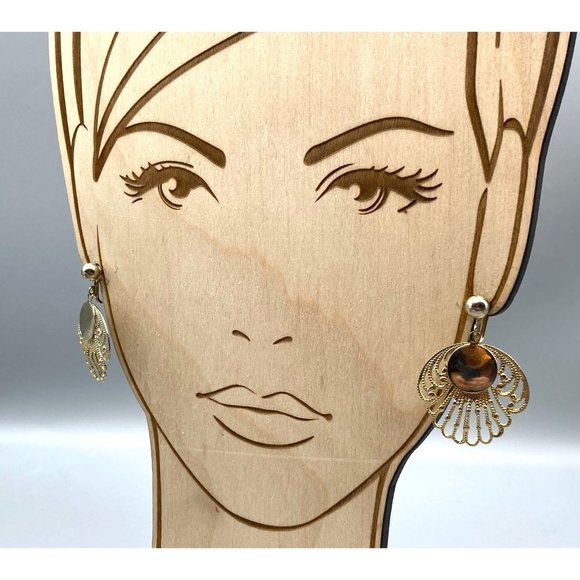 Vintage Filigree Plume Earrings, Lacy Gold Tone Art Deco Clip Ons - Picture 4 of 5